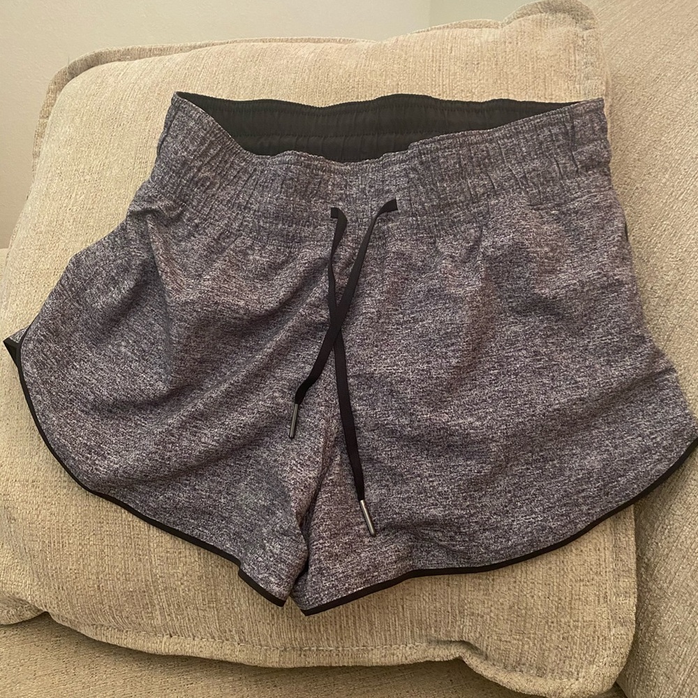 Lululemon reversible grey/black shorts